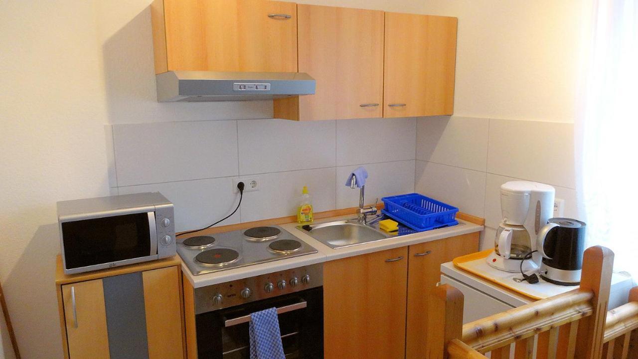 Charmantes Apartment In Mittelfeld Hannover Bagian luar foto